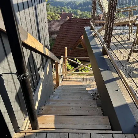Glamping In A Wine Barrel - With A View Of Apartamento Liubliana