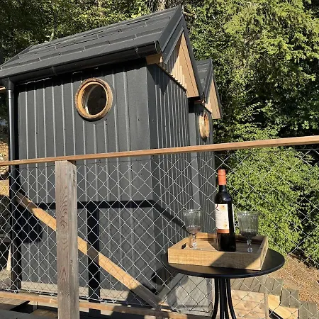 Glamping In A Wine Barrel - With A View Of * Liubliana