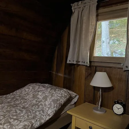 Glamping In A Wine Barrel - With A View Of Apartamento Liubliana