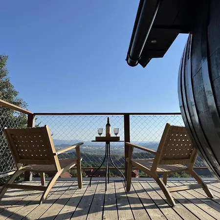 Glamping In A Wine Barrel - With A View Of Apartamento *